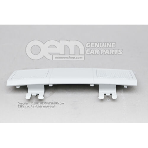 Orezajte perleťovo šedú