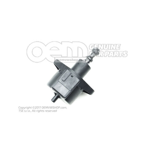 Servomotor sklonu svetlometov