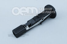 Vodítko s tlačidlom pre nastaviteľnú opierku hlavy titánová čierna (1)