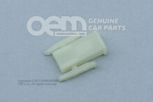 Puzdro s plochými kontaktmi