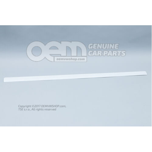 Ochranný pásik pre dvere základným náterom