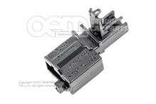 Puzdro s plochými kontaktmi