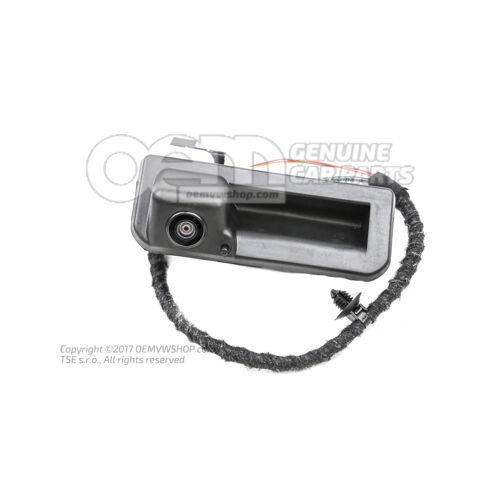 Tlačidlo na elektrické ovládanie zámku kapoty