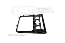 Orezajte saténovo čiernou farbou (1)