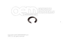 Upevňovací krúžok 8