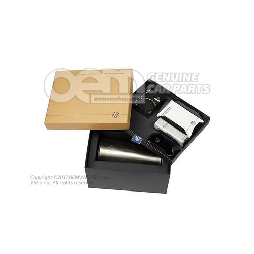 000087700DB Welcome box, "France", sustainable packaging, Advertising Material Collection