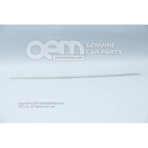 Ochranná lišta na zad. kapotu