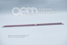 Ochranný pásik pre dvere základným náterom (1)