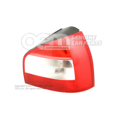 Koncový svetlomet s koncovým hmlovým svetlom