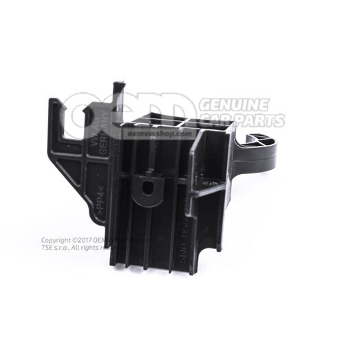 Držiak pre plniacu rúrku