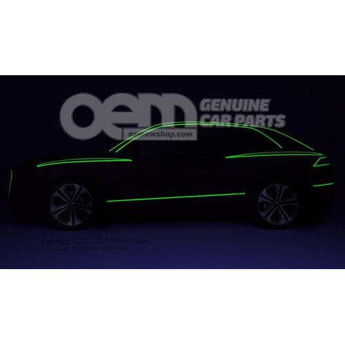Nové Audi Q8 dráždilo páskou svietiacou v tme