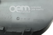 Orezajte saténovo čiernou farbou (2)