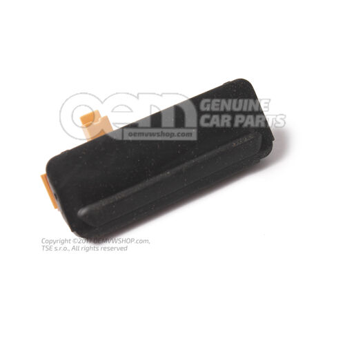 Tlačidlo na elektrické ovládanie zámku kapoty