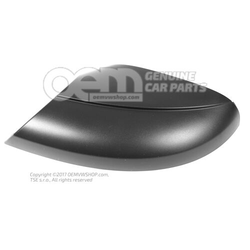 Orezajte saténovo čiernou farbou