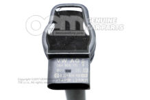 Zapaľ. cievka s konektormi zapaľovacích sviečok (2)