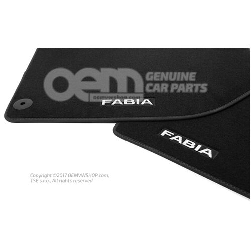 1 súprava rohoží (textil)