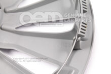 1 súprava ozd. krytov kolesa (2)